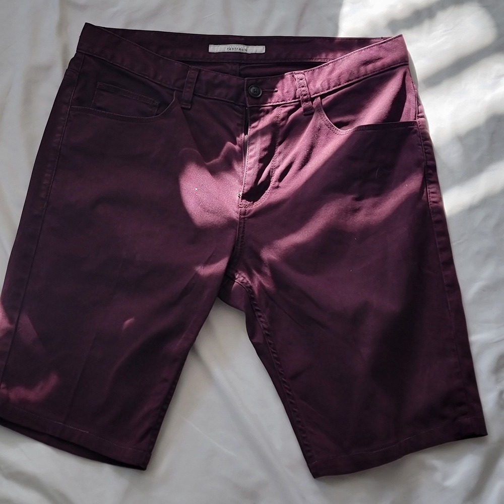 Perry Ellis Mens Burgundy Plum Chino Shorts Size 32 Cotton Blend Stretch